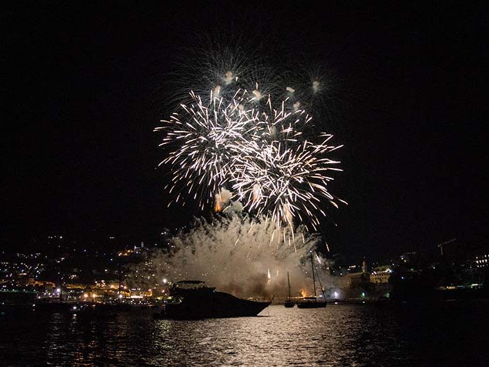 DSC2397-710x533 La sagra del fuoco di Recco, uno spettacolo da non perdere