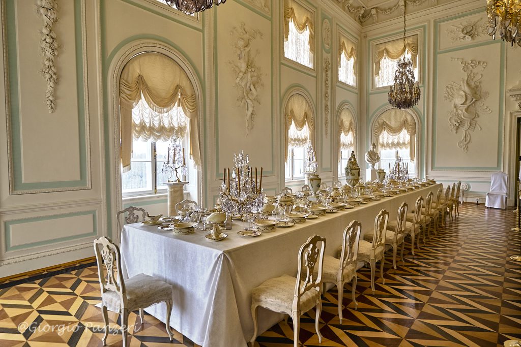 DSF4056-1024x683 I palazzi e i giardini di Peterhof, la Versailles russa