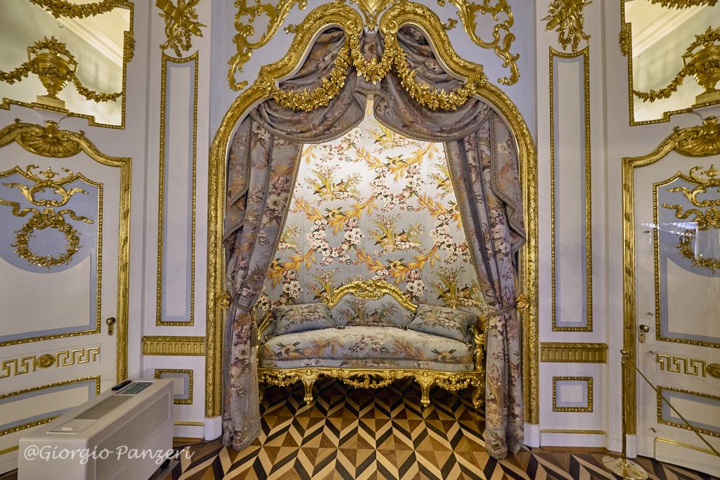 DSF4066-1024x683 I palazzi e i giardini di Peterhof, la Versailles russa