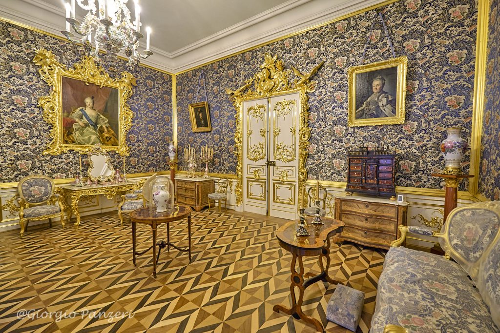 DSF4068-1024x683 I palazzi e i giardini di Peterhof, la Versailles russa