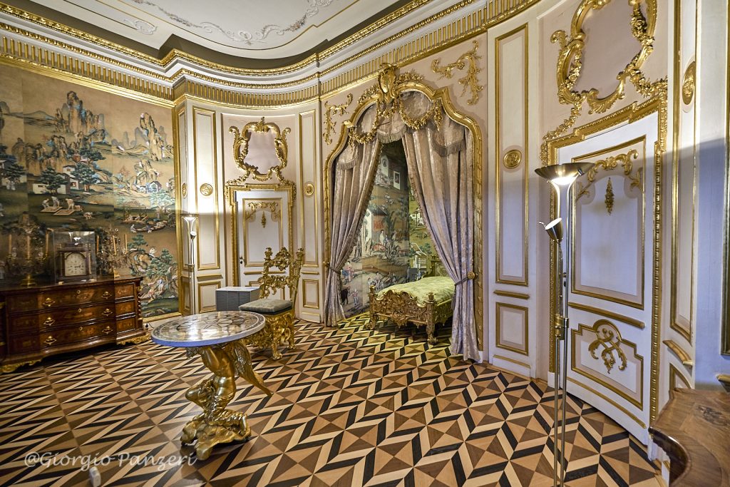 DSF4081-1024x683 I palazzi e i giardini di Peterhof, la Versailles russa