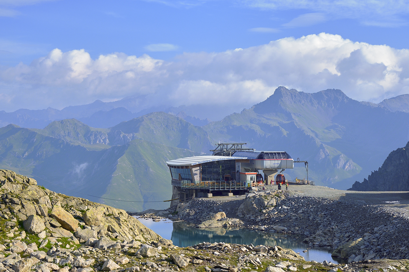 DSCF0552 Alba dai 3000 metri del Passo Presena