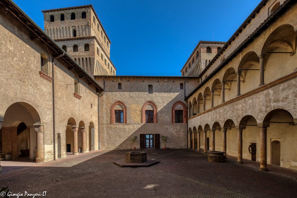 DSCF7340_AuroraHDR2019-edit-1024x683 Il castello di Torrechiara, la fortezza dal cuore affrescato