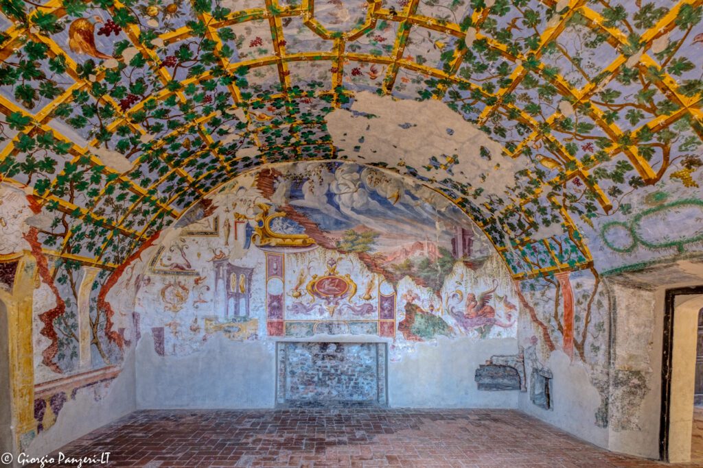 DSCF7345_AuroraHDR2019-edit-1024x683 Il castello di Torrechiara, la fortezza dal cuore affrescato