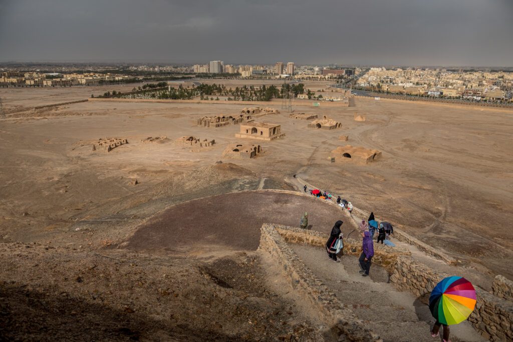 DSCF4193-1024x683 Lo Zoroastrismo iraniano: il Tempio del fuoco di Yazd e le Torri del Silenzio