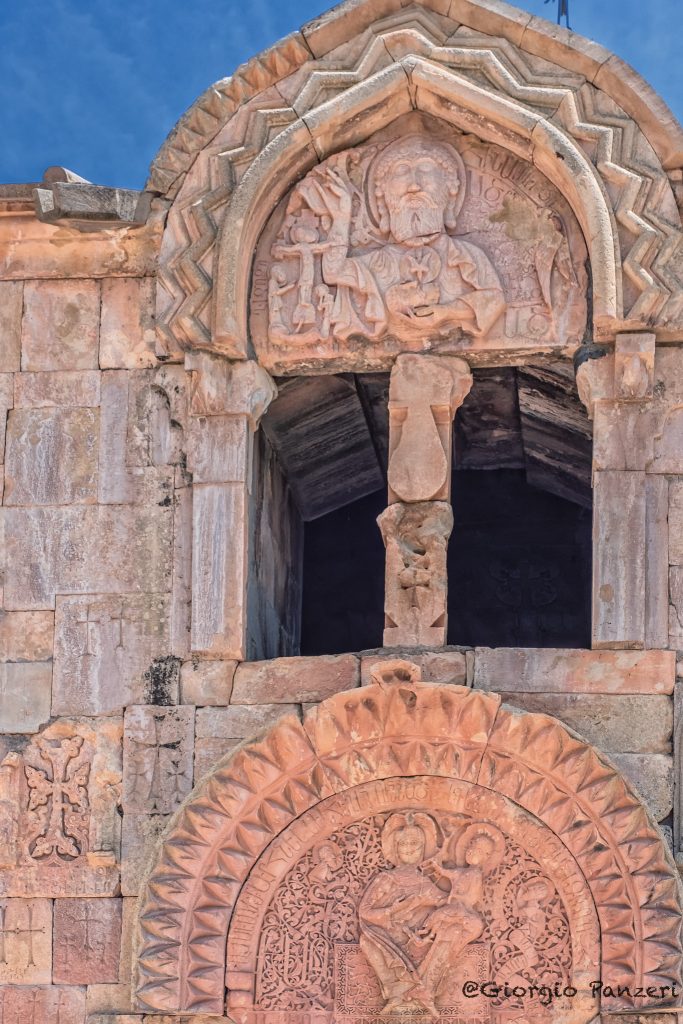 DSCF6548-Modifica-683x1024 Armenia - Monastero di Noravank