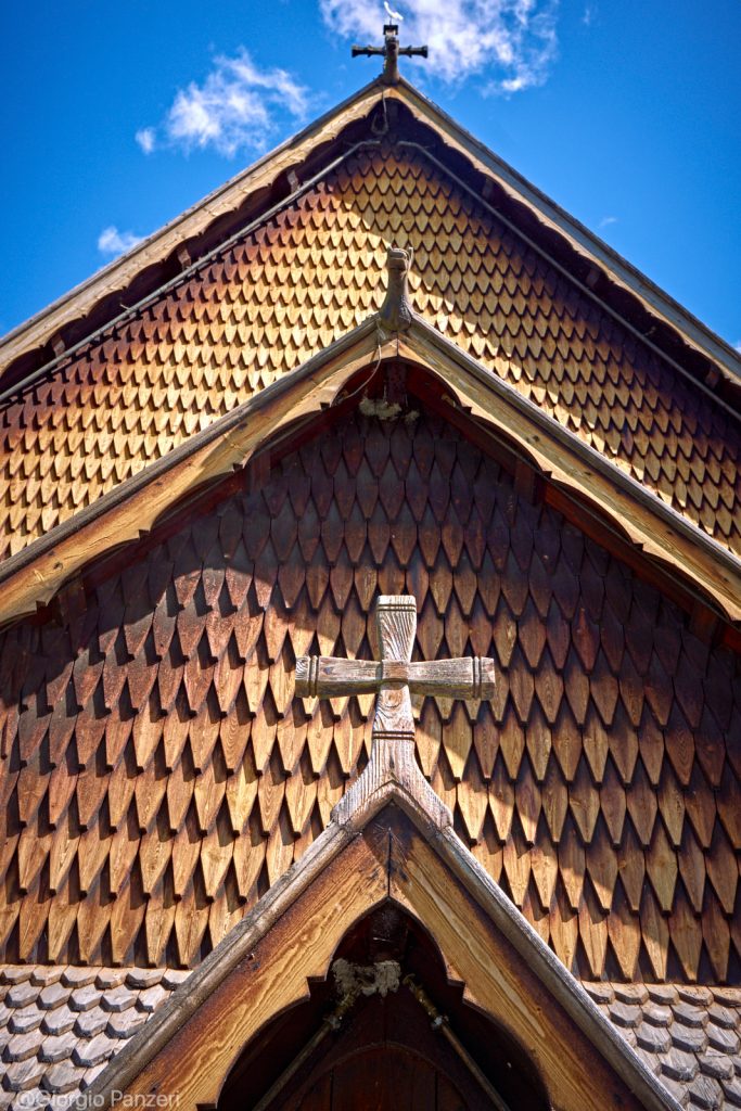 DSC00132-C1-683x1024 Heddal, la più grande Stvkirke (chiesa in legno) della Norvegia