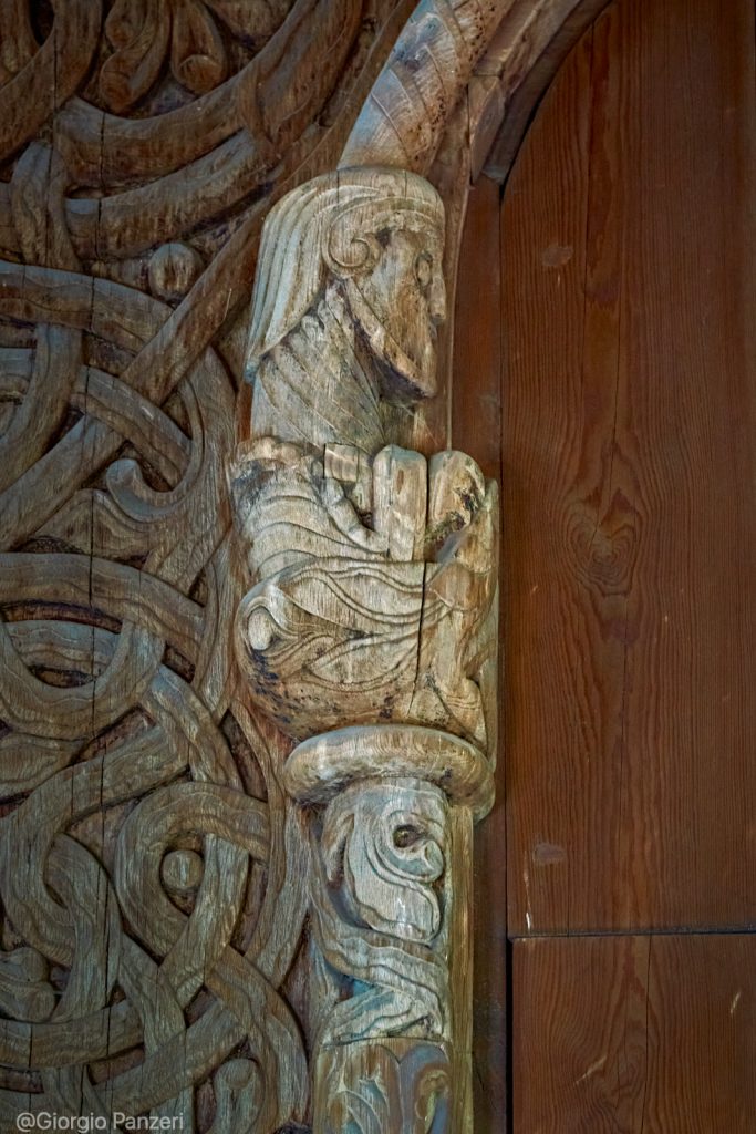 DSC00147-C1-683x1024 Heddal, la più grande Stvkirke (chiesa in legno) della Norvegia