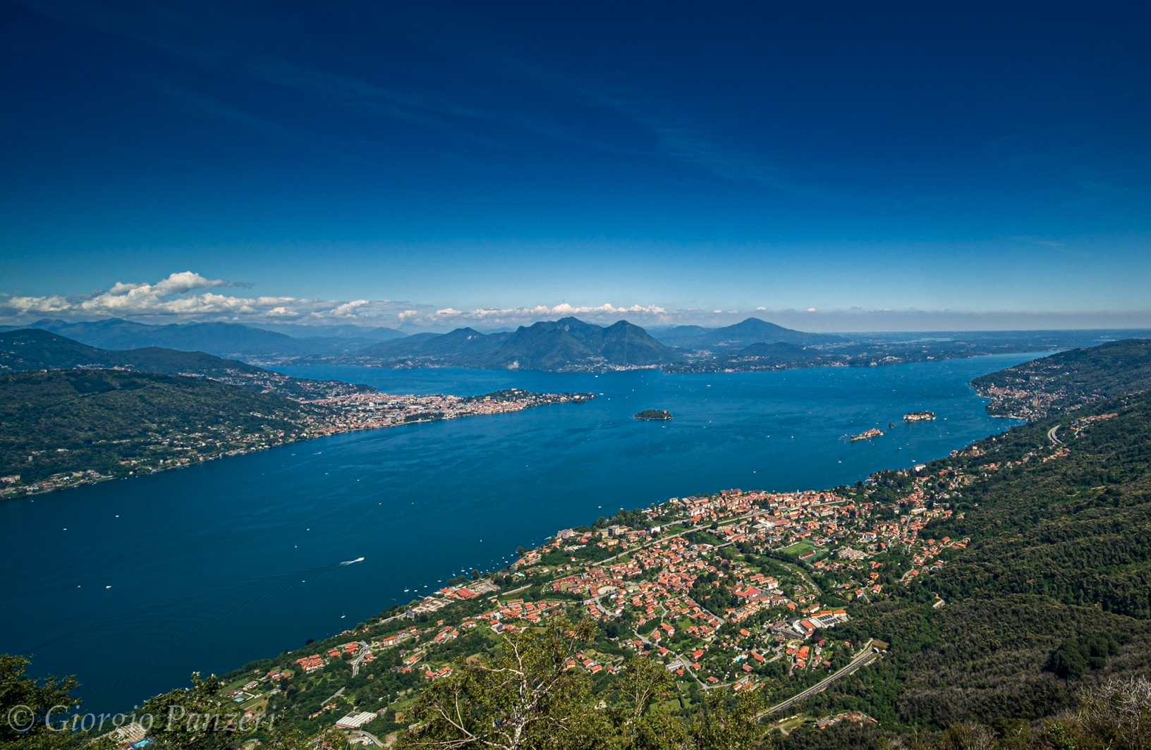 Da Baveno alla baita Papà Amilcare e alla cima del Monte Camoscio con un panorama incredibile