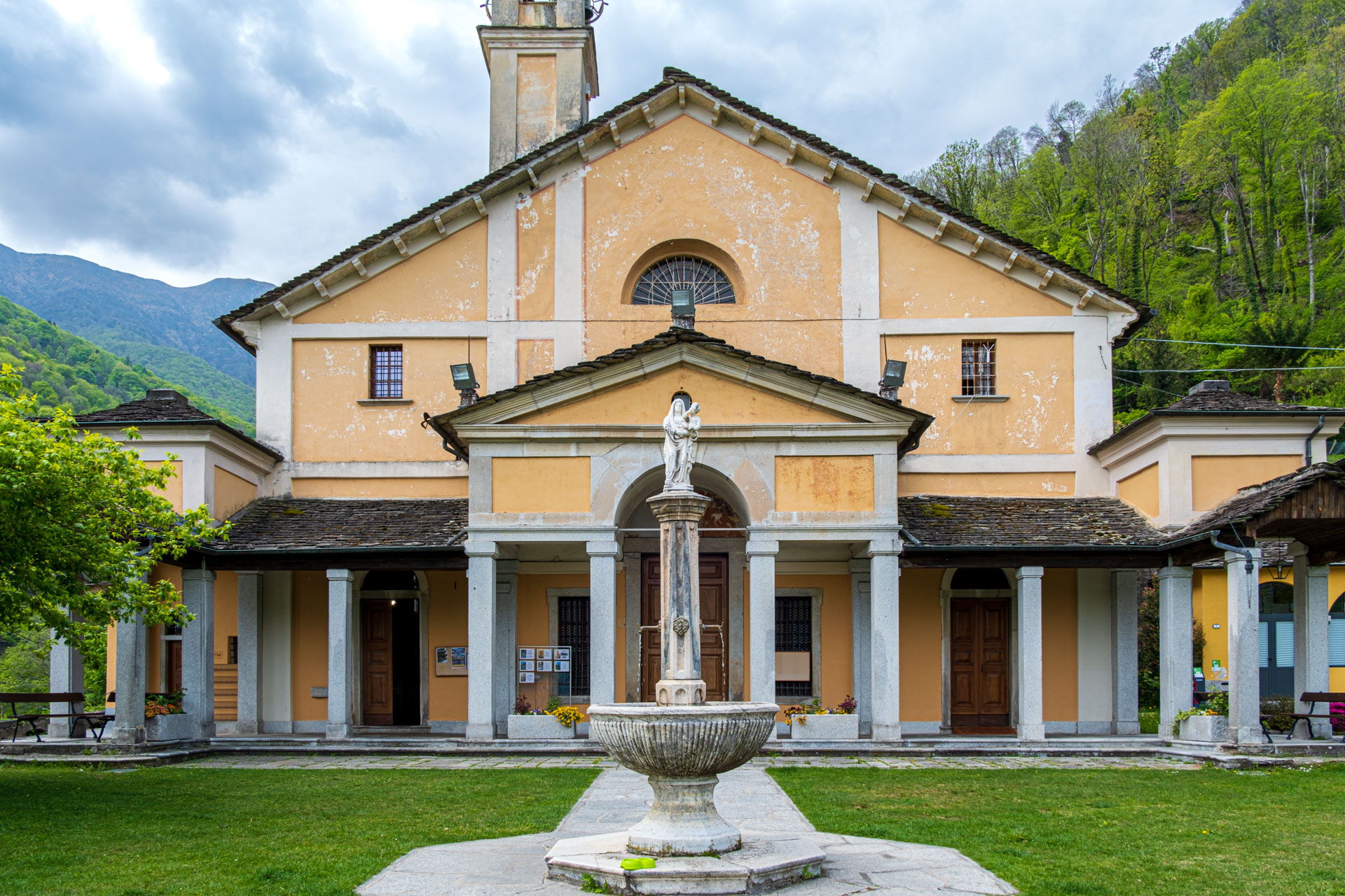 Il Santuario della Madonna del Boden