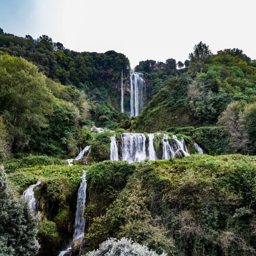 DSF9860-1024x1024 Le Cascate delle Marmore: una meraviglia naturale e ingegnistica nel cuore dell'Umbria