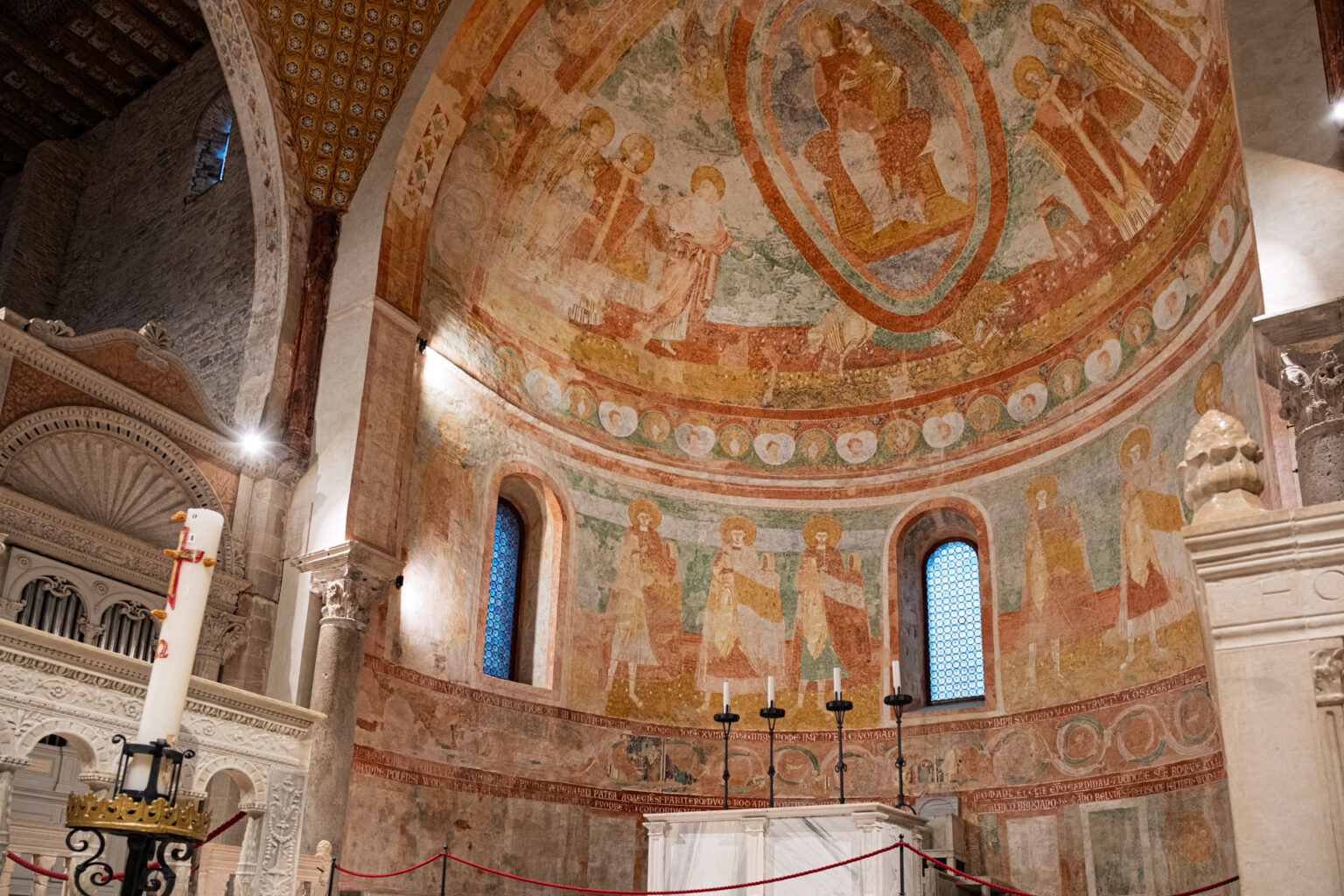 La Basilica Di Aquileia I Tesori Dei Mosaici E La Bella Cripta la-basilica-di-aquileia-i-tesori-dei-mosaici-e-la-bella-cripta