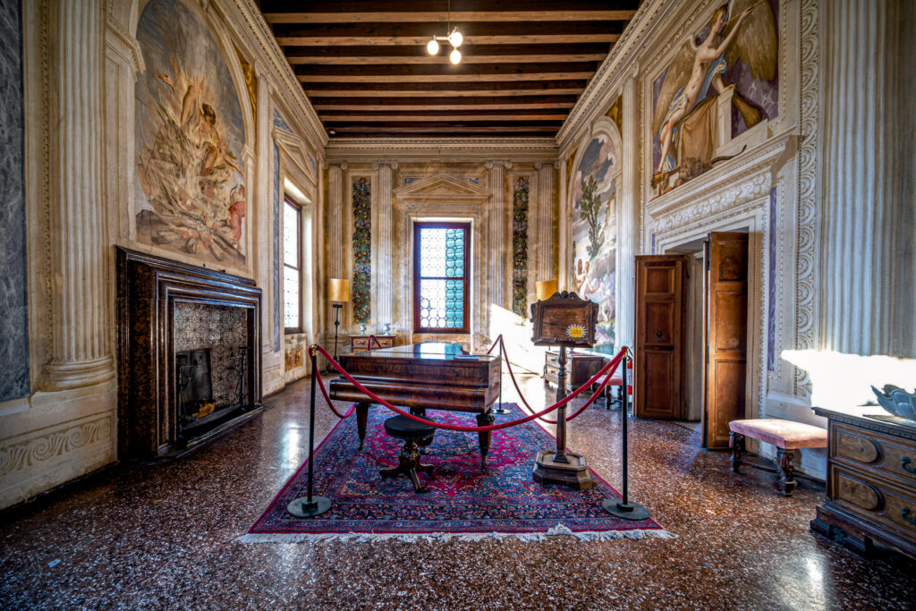 DSF4181-RAF_DxO_DeepPRIME-LT-1024x683 Un sogno intagliato nella pietra: Villa Emo a Fanzolo