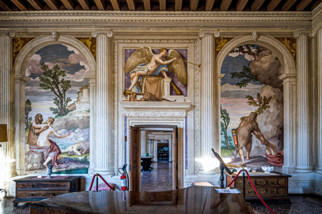 DSF4183-RAF_DxO_DeepPRIME-LT-1024x683 Un sogno intagliato nella pietra: Villa Emo a Fanzolo