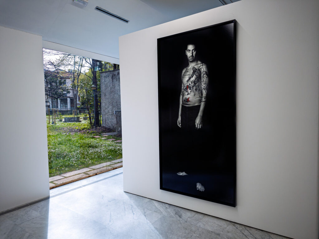 IMG_20250401_160103-1024x767 Body of Evidence di Shirin Neshat al PAC di Milano