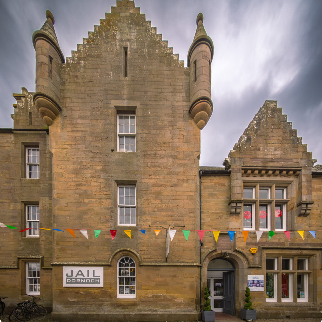 IMG_20250808_121124-1024x1024 Dornoch, tra mare e misticismo: scoprire l’anima nascosta della Scozia del Nord