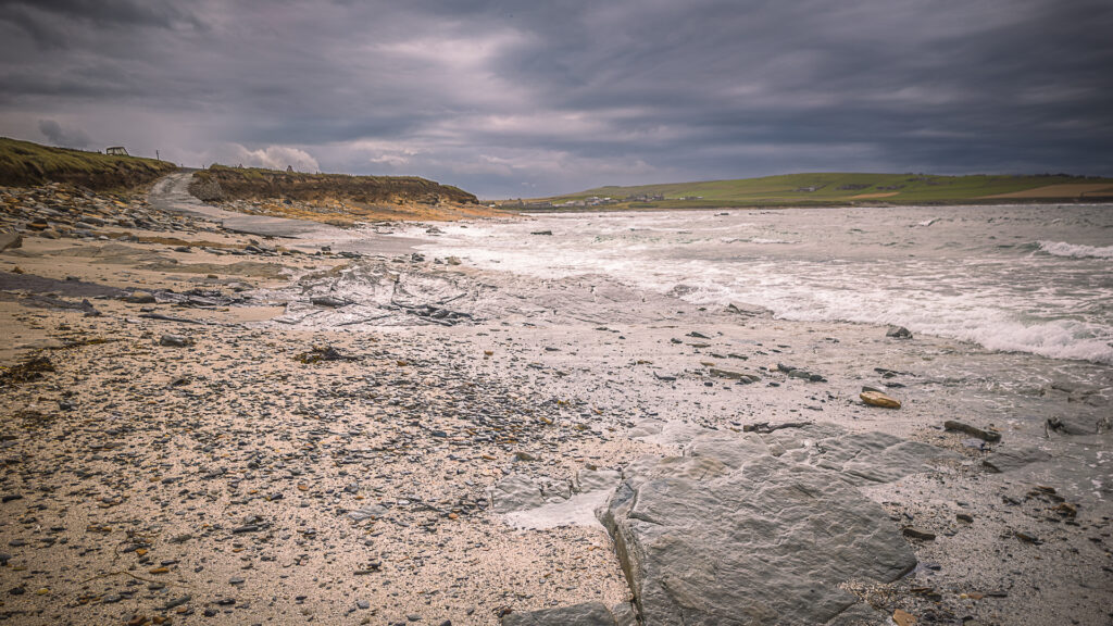 IMG_20250810_105720-1024x576 Misteri di pietra e mare: alla scoperta dei tesori delle Orcadi