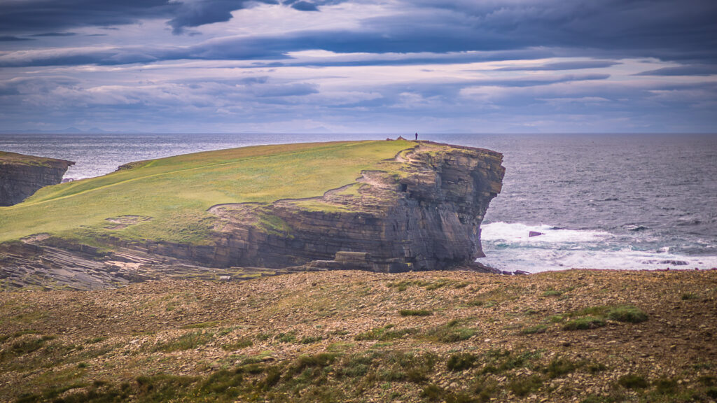 IMG_20250810_134441-1024x576 Misteri di pietra e mare: alla scoperta dei tesori delle Orcadi